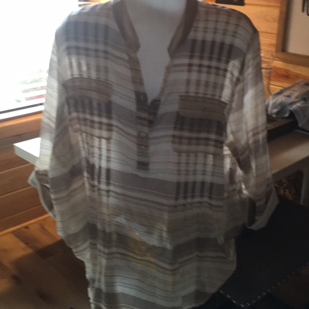 Blouse, brown and tan stripe, rolling sleeve
